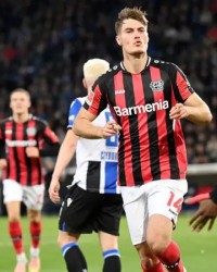  维尔茨世界波助勒沃库森三连胜  