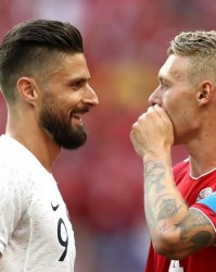  姆巴佩梅开二度助球队取胜，法甲射手榜强势登顶  