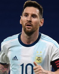  巴黎圣日耳曼官宣，阿根廷名将自由身加盟  