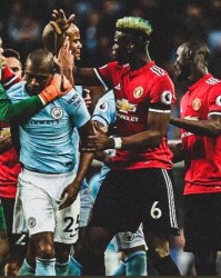  曼城德比大战三球完胜曼联  