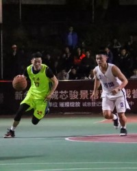  门兴格拉德巴赫精准反击，高效进攻斩获三连胜