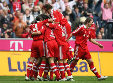  科隆主场逼平拜仁终结卫冕冠军不败金身  