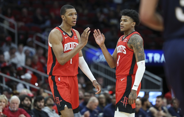  雷霆新秀霍姆格伦荣膺月最佳  